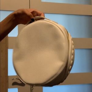 NWOT Estee Lauder Beauty Skincare Bag